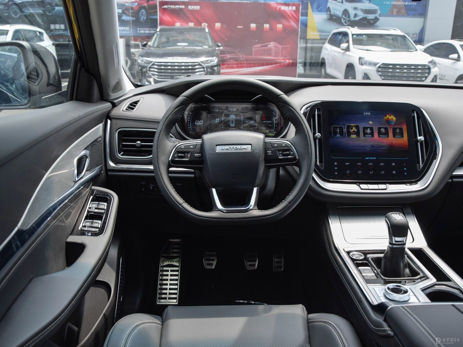 捷途X70 2020款 1.5T 手動(dòng)悅行版5座內(nèi)飾評(píng)測(cè) 實(shí)用性與舒適性的完美平衡